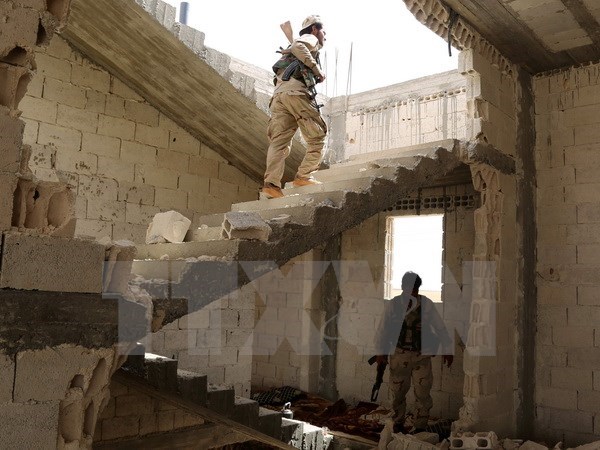 Quân đội Syria giành thêm khu vực mới ở thành phố Aleppo Quân đội Syria giành thêm khu vực mới ở thành phố Aleppo