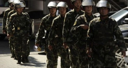 Bạo loạn ở Tân Cương, bảy người chết Bạo loạn ở Tân Cương, bảy người chết