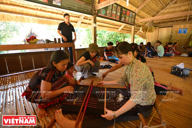 27042018094441643-12-nam-giang-thanh-hoa08052018040359.JPG