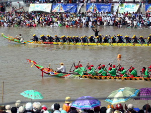Khai mạc Giải vô địch đua ghe Ngo toàn quốc 2011 Khai mạc Giải vô địch đua ghe Ngo toàn quốc 2011