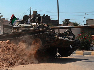 Lực lượng nổi dậy tuyên bố đã kiểm soát Tripoli Lực lượng nổi dậy tuyên bố đã kiểm soát Tripoli