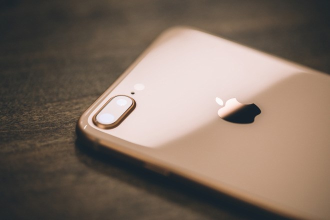 29250469962909846566iphone8plusbathedingoldll12012019081035.jpg