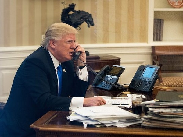 3001trump30012017095904.jpg