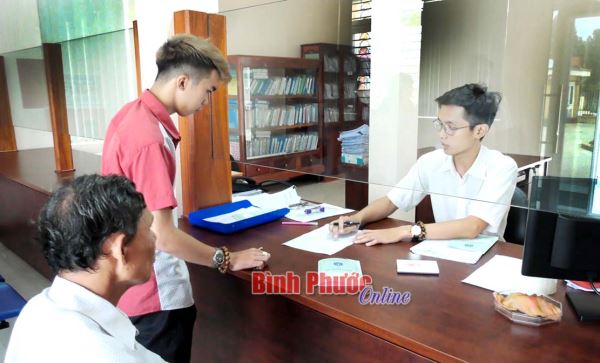 Đồng Phú phấn đấu trên 90,5% dân số tham gia bảo hiểm y tế Đồng Phú phấn đấu trên 90,5% dân số tham gia bảo hiểm y tế