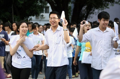 Tại sao có thể đủ điểm đỗ Đại học nhưng... trượt tốt nghiệp? Tại sao có thể đủ điểm đỗ Đại học nhưng... trượt tốt nghiệp?