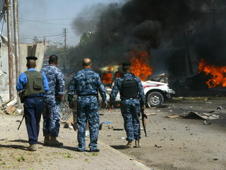 Trụ sở cảnh sát Iraq bị tấn công Trụ sở cảnh sát Iraq bị tấn công