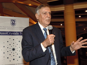 Nhà khoa học Israel đoạt giải Nobel Hóa học 2011 Nhà khoa học Israel đoạt giải Nobel Hóa học 2011