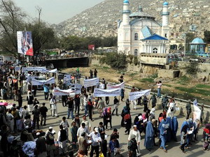 Afghanistan: Biểu tình lớn đòi rút lực lượng quốc tế