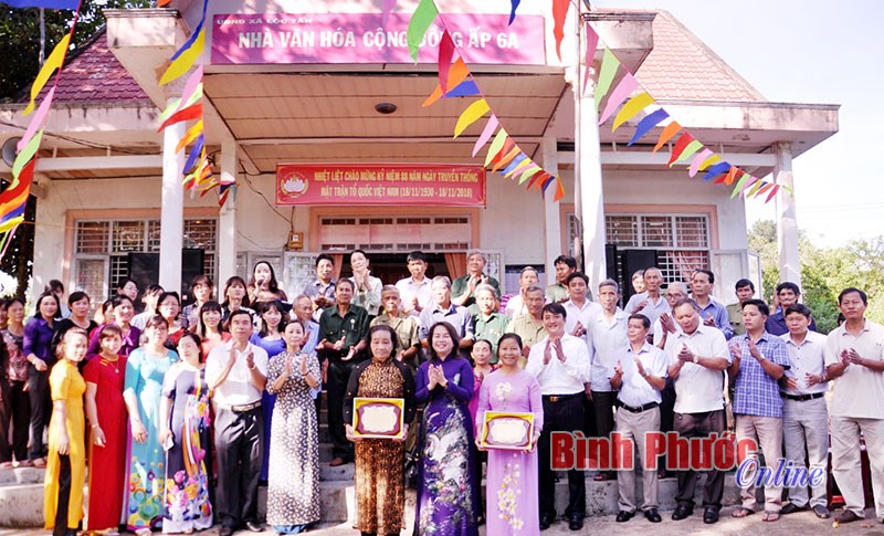 Khu dân cư văn hóa tiêu biểu xã Lộc Tấn Khu dân cư văn hóa tiêu biểu xã Lộc Tấn