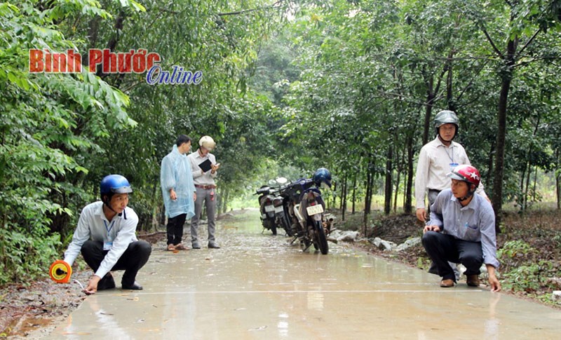 Giúp nông dân tiếp cận KHKT, phát triển bền vững Giúp nông dân tiếp cận KHKT, phát triển bền vững