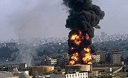 Nổ dữ dội tại kho vũ khí Iran, 17 binh sĩ thiệt mạng Nổ dữ dội tại kho vũ khí Iran, 17 binh sĩ thiệt mạng