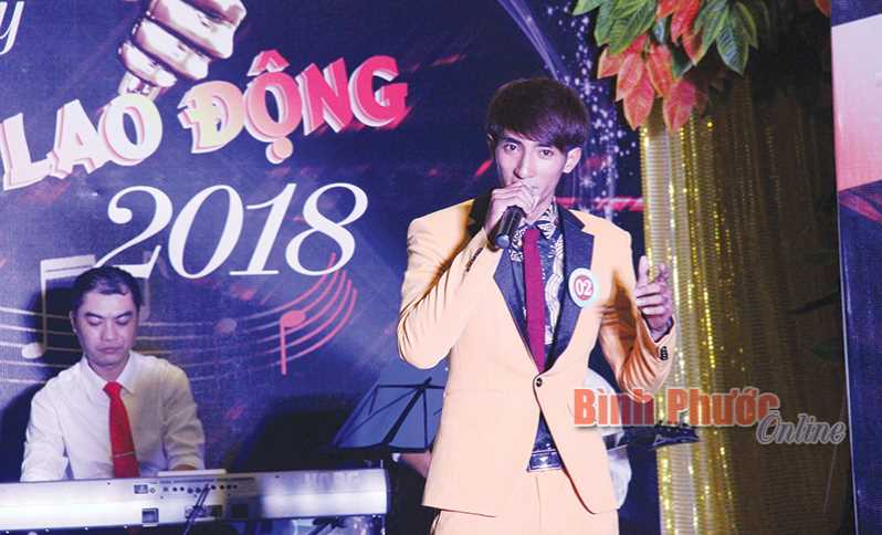 Những công nhân DTTS yêu ca hát