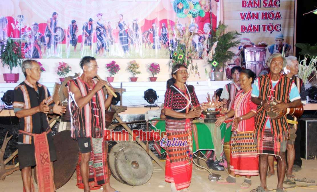 Ấn tượng giao lưu văn hóa cồng chiêng Ấn tượng giao lưu văn hóa cồng chiêng