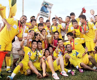 Sông Lam Nghệ An đoạt Siêu cúp Quốc gia 2011 Sông Lam Nghệ An đoạt Siêu cúp Quốc gia 2011