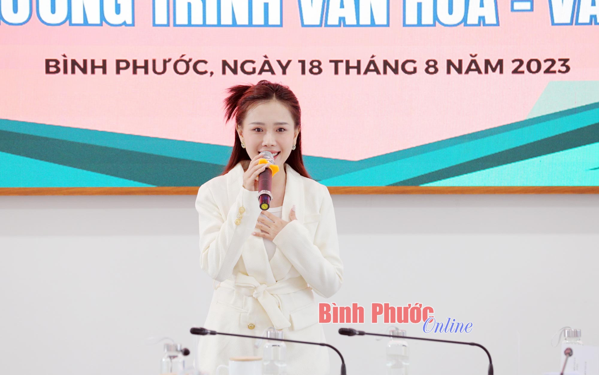 47043dcea8e2fb49addce2e14db7dc4a.jpg