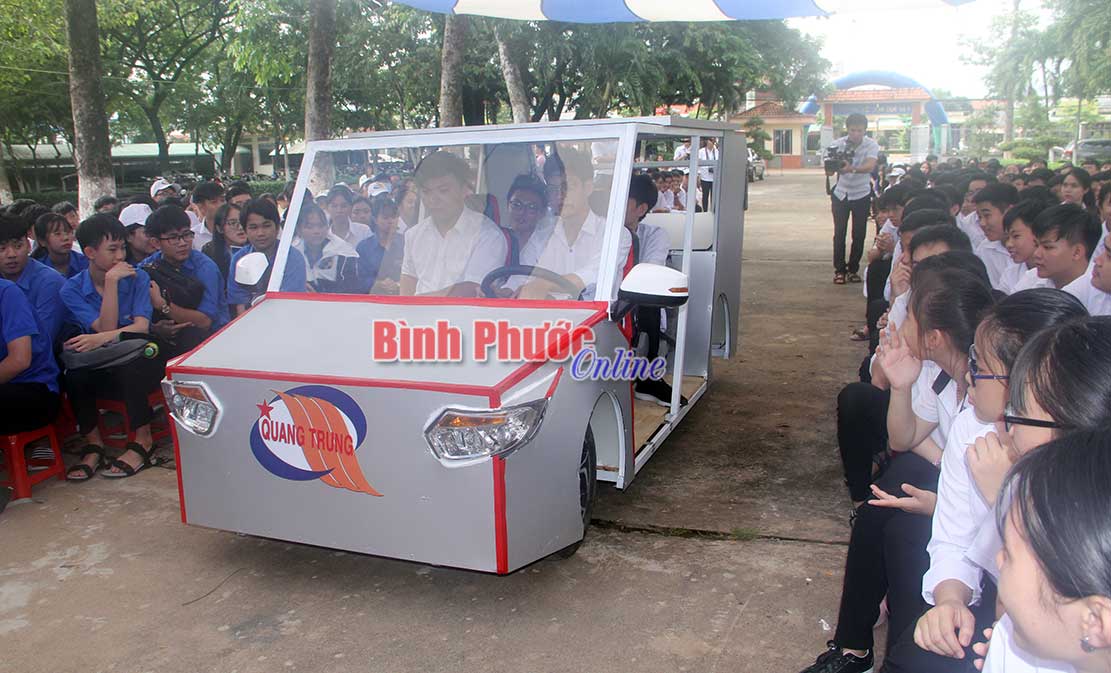 524082019034120.jpg