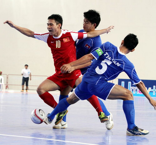 VN không thể giành vé dự vòng chung kết Futsal châu Á 2012 VN không thể giành vé dự vòng chung kết Futsal châu Á 2012