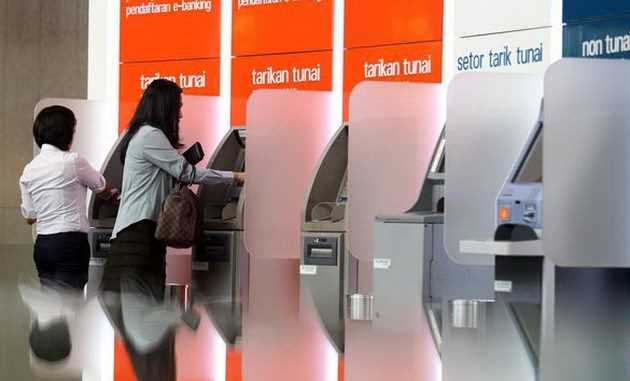 Hàng nghìn cây ATM ở Indonesia bị tê liệt do sự cố vệ tinh