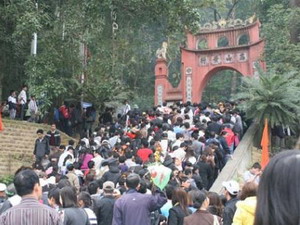 Triển lãm ảnh nghệ thuật quốc tế dịp giỗ Tổ 2012