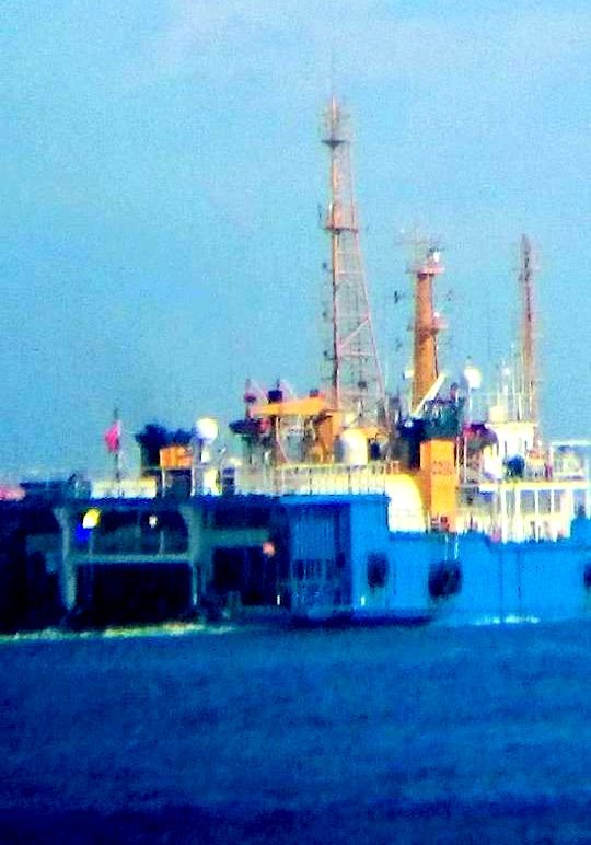 Tàu Tân Hải 517 Trung Quốc đang di chuyển chậm về vịnh Thái Lan