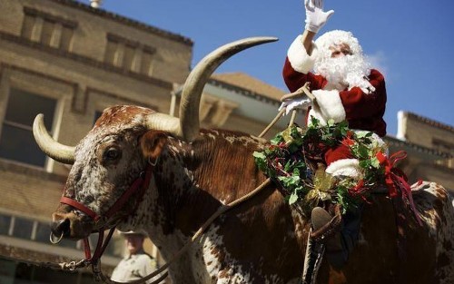 Phương tiện di chuyển của ông già Noel ở các nước Phương tiện di chuyển của ông già Noel ở các nước