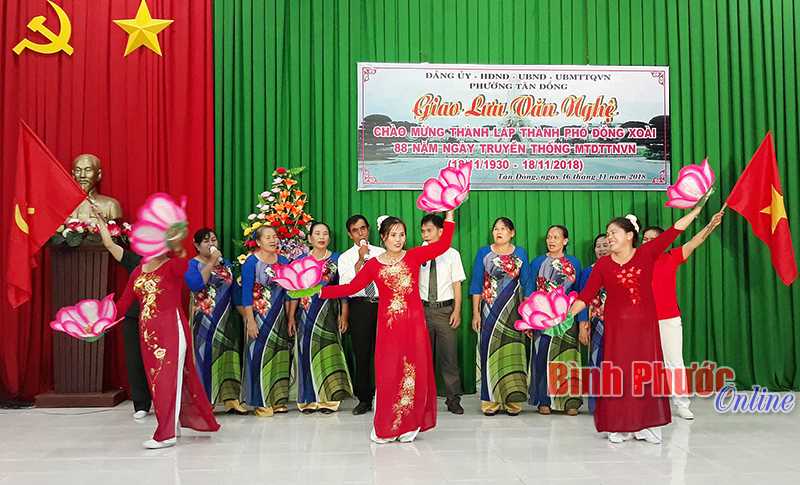 Tân Đồng phát triển phong trào văn nghệ quần chúng Tân Đồng phát triển phong trào văn nghệ quần chúng