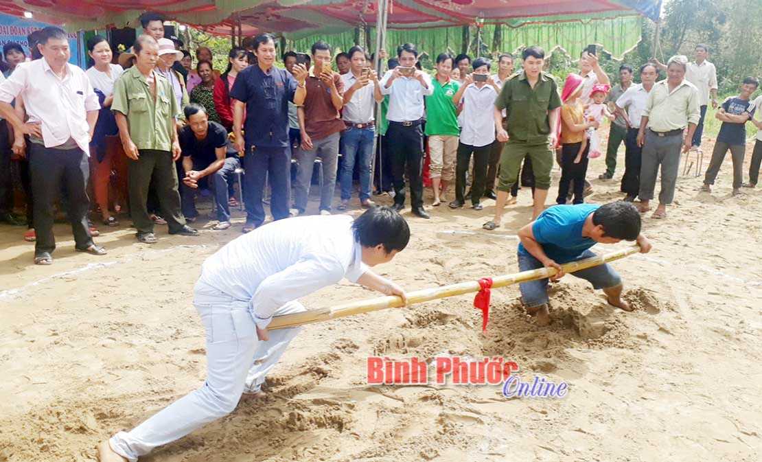 Vui Ngày hội đại đoàn kết toàn dân tộc Vui Ngày hội đại đoàn kết toàn dân tộc