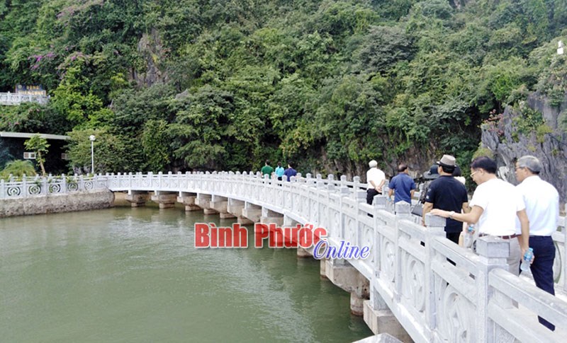 Đảo Đầu Gỗ - Những truyền thuyết và chuyện tình cảm động Đảo Đầu Gỗ - Những truyền thuyết và chuyện tình cảm động
