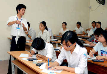 Tuyệt đối không để mất mát, thất lạc, nhầm lẫn, sai lệch hồ sơ đăng ký dự thi Tuyệt đối không để mất mát, thất lạc, nhầm lẫn, sai lệch hồ sơ đăng ký dự thi