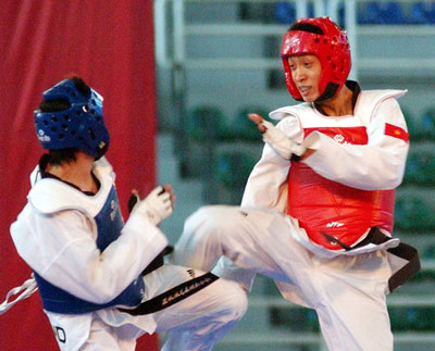Giải vô địch Taekwondo Châu Á 2012: Cử dượt chất lượng của Lê Huỳnh Châu Giải vô địch Taekwondo Châu Á 2012: Cử dượt chất lượng của Lê Huỳnh Châu