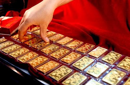 Sau ngày 10-7-2012, hoạt động kinh doanh vàng trang sức, mỹ nghệ phải đăng ký kinh doanh lại Sau ngày 10-7-2012, hoạt động kinh doanh vàng trang sức, mỹ nghệ phải đăng ký kinh doanh lại
