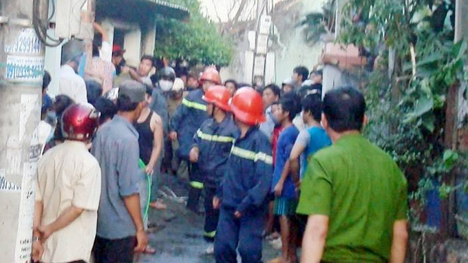 Hai anh em đi làm thuê chết thảm dưới hố ga Hai anh em đi làm thuê chết thảm dưới hố ga