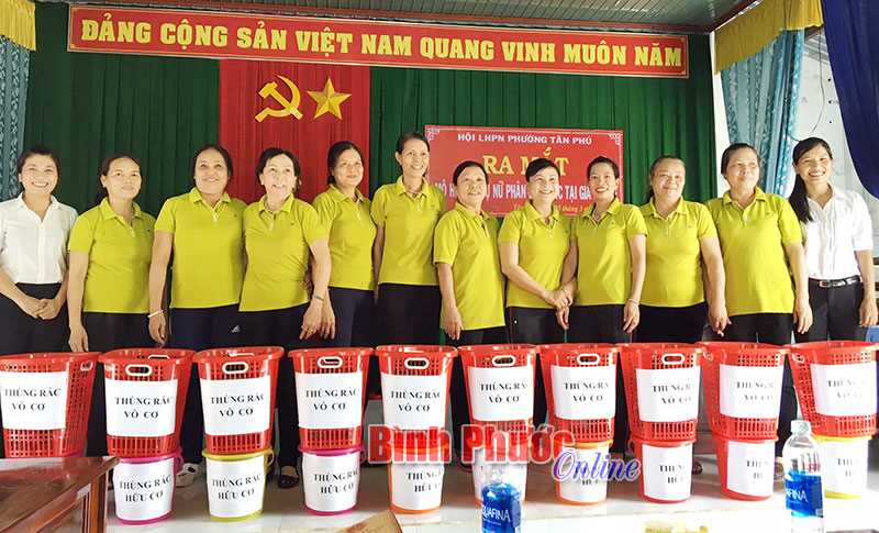 “Chống rác thải nhựa” trên địa bàn thành phố “Chống rác thải nhựa” trên địa bàn thành phố