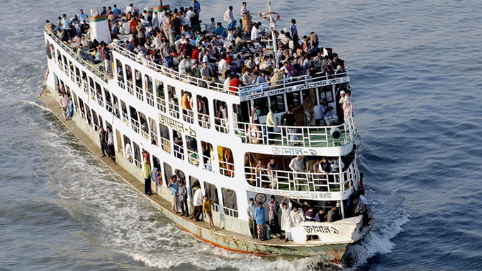 Đắm phà ở Bangladesh, hàng trăm người mất tích Đắm phà ở Bangladesh, hàng trăm người mất tích
