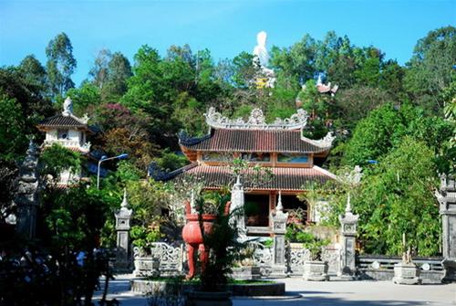 Bình yên chùa Long Sơn