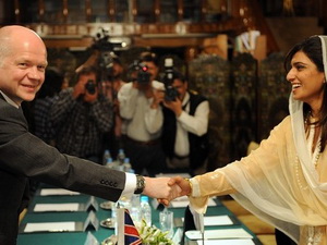 Anh-Pakistan hội đàm vấn đề hòa bình và an ninh Anh-Pakistan hội đàm vấn đề hòa bình và an ninh