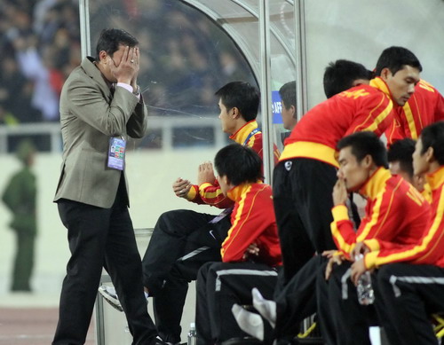 VFF chuẩn bị mổ xẻ AFF Suzuki Cup 2010: “Khó hy vọng cách mạng” VFF chuẩn bị mổ xẻ AFF Suzuki Cup 2010: “Khó hy vọng cách mạng”