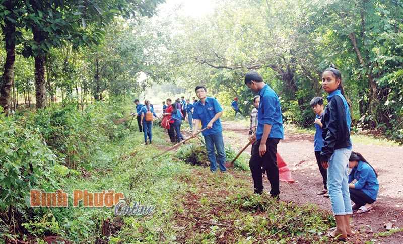 Nhiều hoạt động đoàn kết, tập hợp thanh niên DTTS Nhiều hoạt động đoàn kết, tập hợp thanh niên DTTS