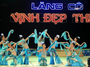 Ngày hội "Lăng Cô - Vịnh đẹp thế giới" năm 2012