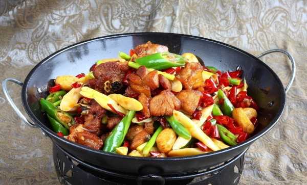 10 đặc sản nhìn đã thấy toát mồ hôi của Trung Quốc