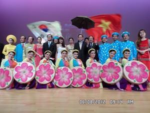 Giới thiệu tiềm năng du lịch Việt Nam tại EXPO 2012 Giới thiệu tiềm năng du lịch Việt Nam tại EXPO 2012