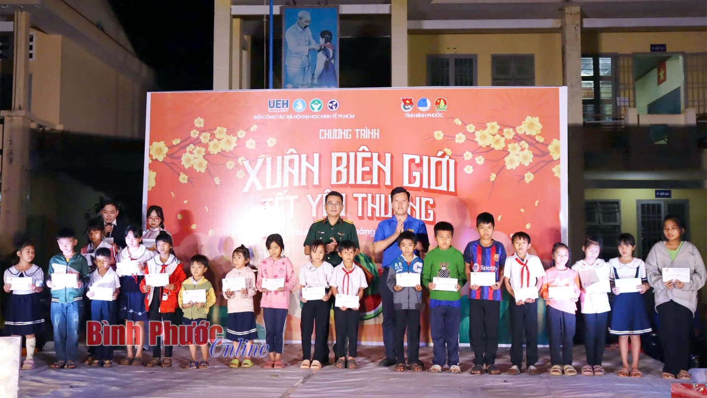 7_10411512012025.jpg