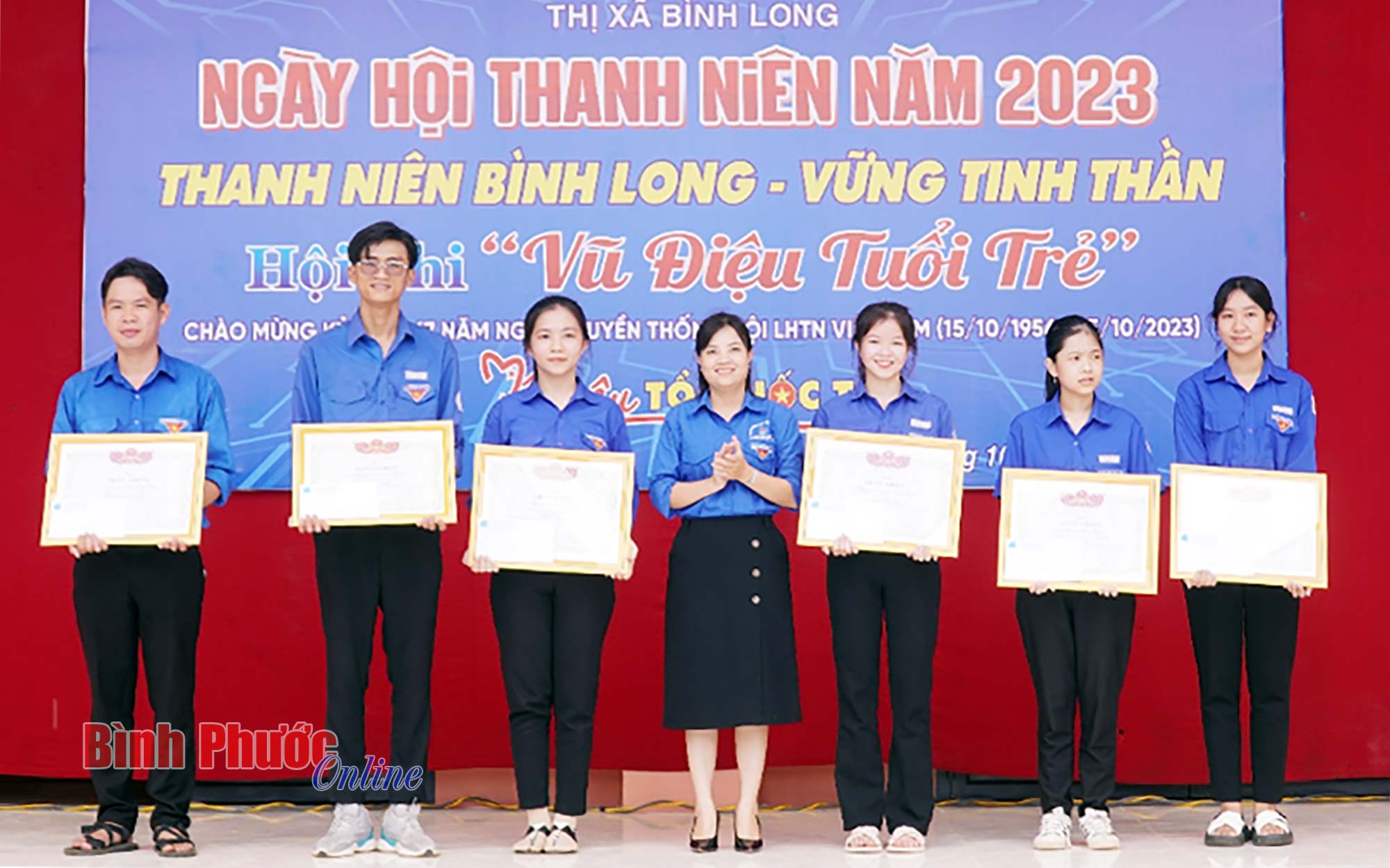 7_13070414102023.jpg