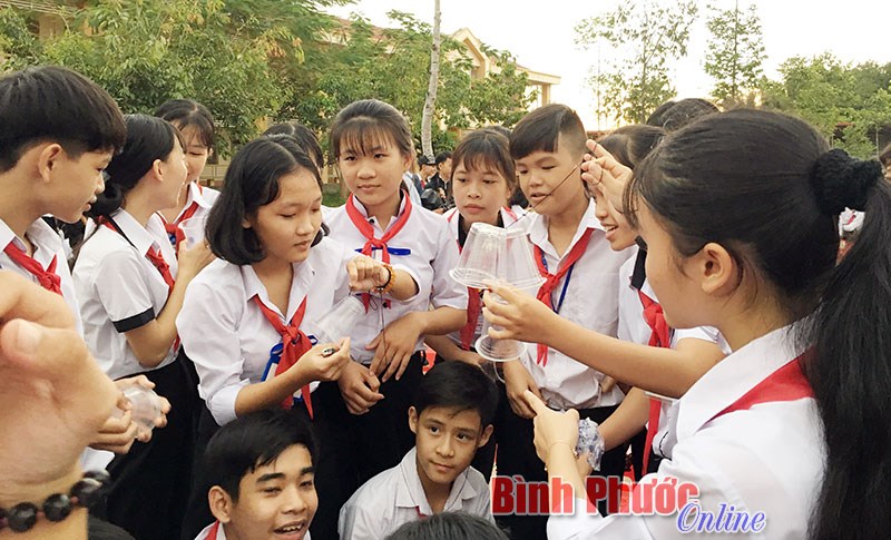 Khơi đam mê từ “Giờ ra chơi trải nghiệm sáng tạo” Khơi đam mê từ “Giờ ra chơi trải nghiệm sáng tạo”