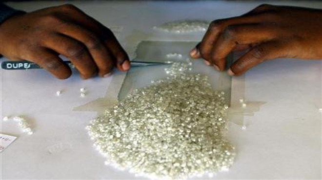 Nga: phát hiện mỏ kim cương hàng triệu tỉ carat Nga: phát hiện mỏ kim cương hàng triệu tỉ carat