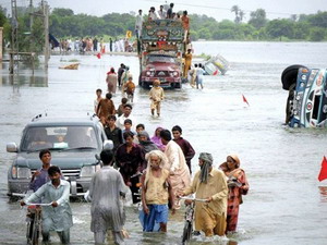 Lũ lụt tại Pakistan cướp đi sinh mạng của 371 người