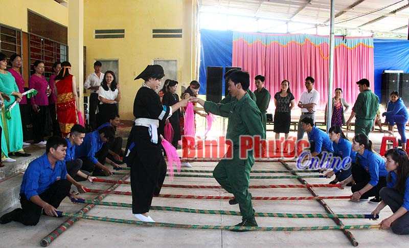 Ấp Suối Đôi chăm lo đời sống người dân
