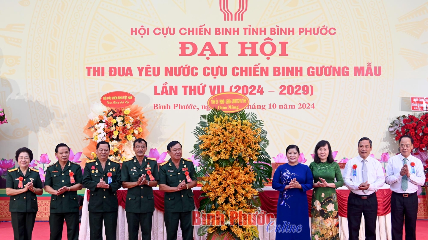 8_12272103102024.jpg