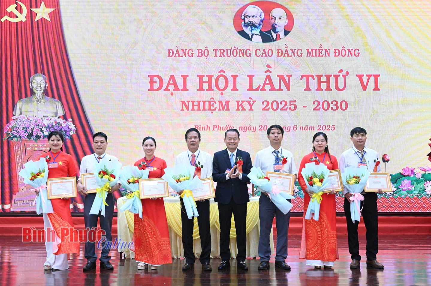 8_12430820062025.jpg