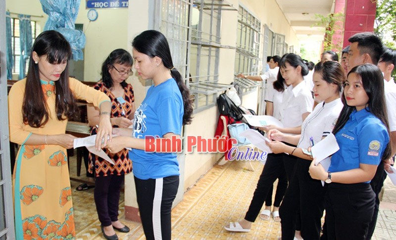 9.762 thí sinh đăng ký dự thi THPT quốc gia năm 2019 9.762 thí sinh đăng ký dự thi THPT quốc gia năm 2019
